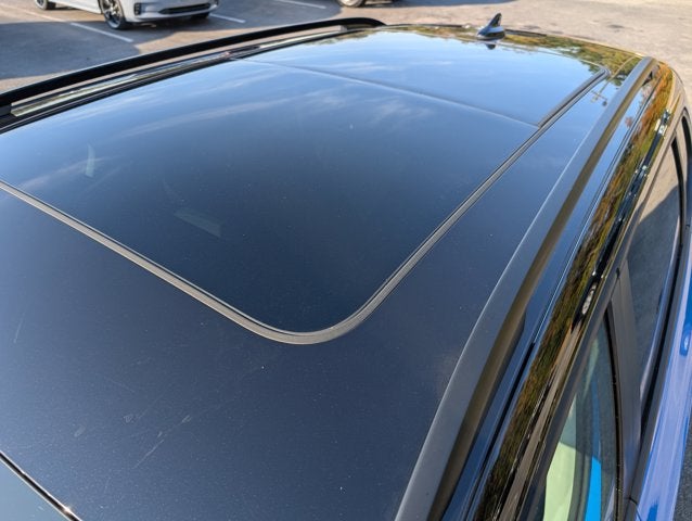 2025 Volkswagen Taos SE Black