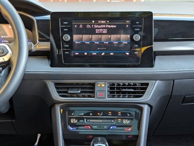 2025 Volkswagen Taos SE Black