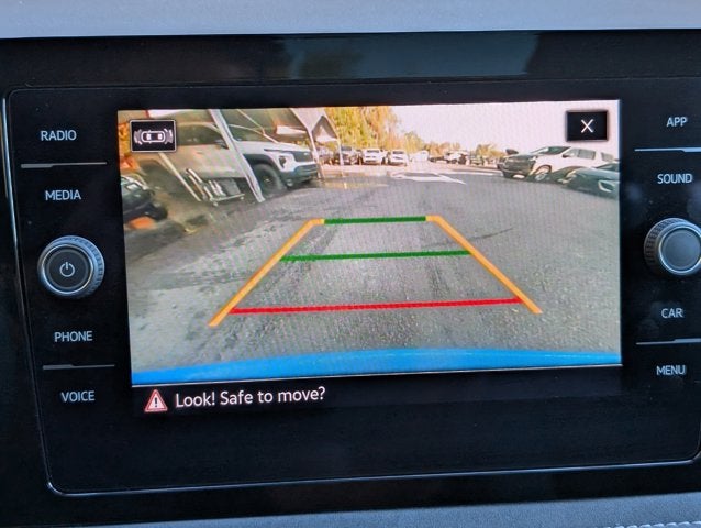 2025 Volkswagen Taos SE Black