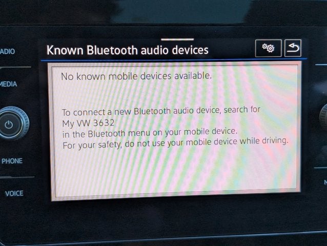 2025 Volkswagen Taos SE Black