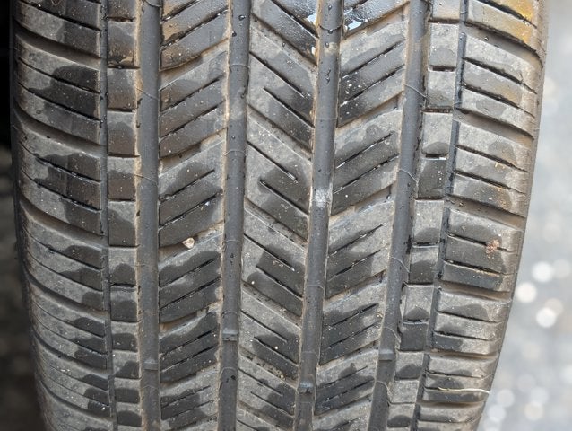 2025 Volkswagen Taos SE Black