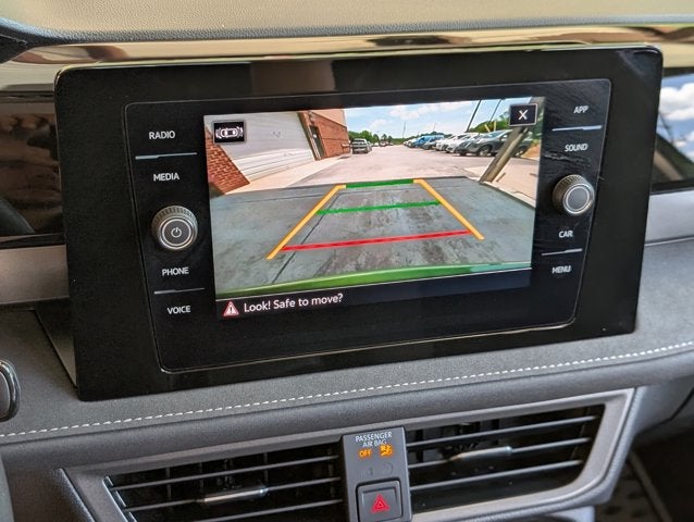 2025 Volkswagen Taos SE Black