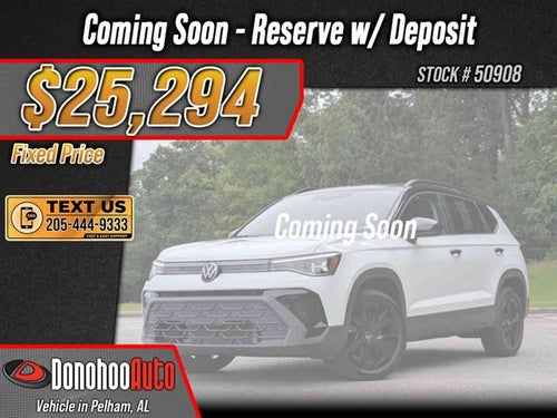 2025 Volkswagen Taos SE Black