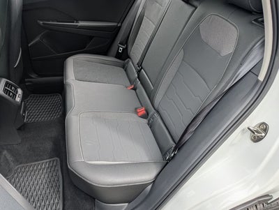 2025 Volkswagen Taos SE Black
