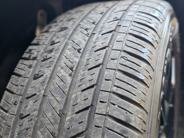 2025 Volkswagen Taos SE Black