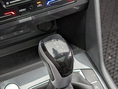 2024 Volkswagen Tiguan SEL R-Line