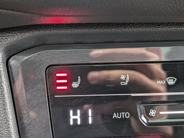 2024 Volkswagen Tiguan SEL R-Line