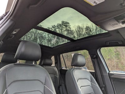 2024 Volkswagen Tiguan SEL R-Line