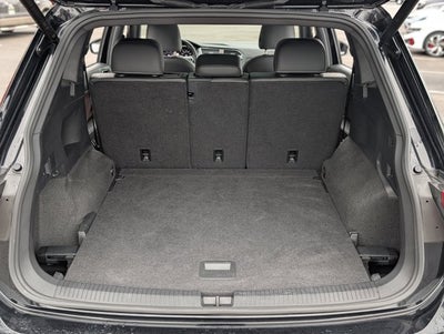 2024 Volkswagen Tiguan SEL R-Line
