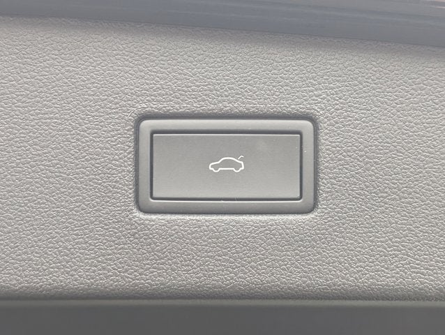 2024 Volkswagen Tiguan SEL R-Line