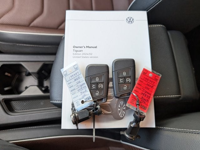 2024 Volkswagen Tiguan SEL R-Line