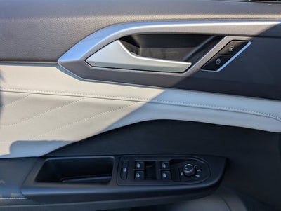 2025 Volkswagen Taos SEL