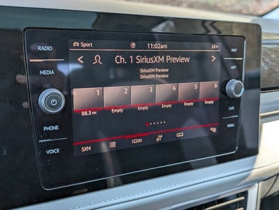 2025 Volkswagen Taos SEL