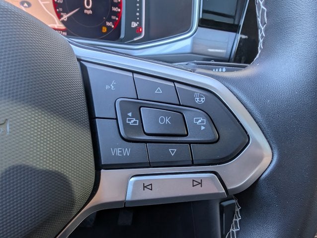 2025 Volkswagen Taos SEL