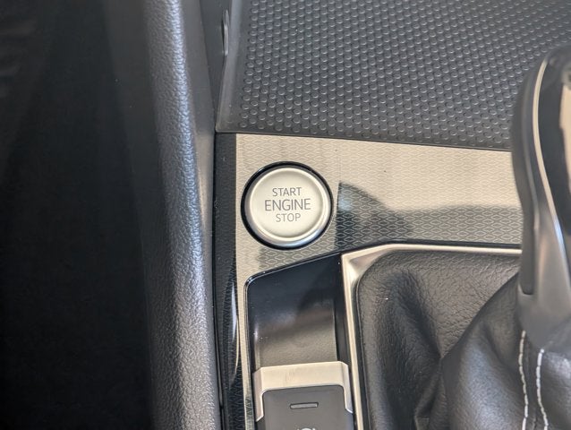2025 Volkswagen Taos S