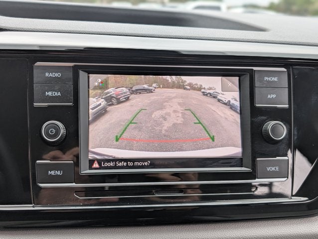 2024 Volkswagen Taos S