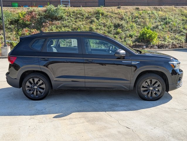 2024 Volkswagen Taos S