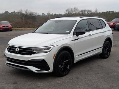 2023 Volkswagen Tiguan SE R-Line Black
