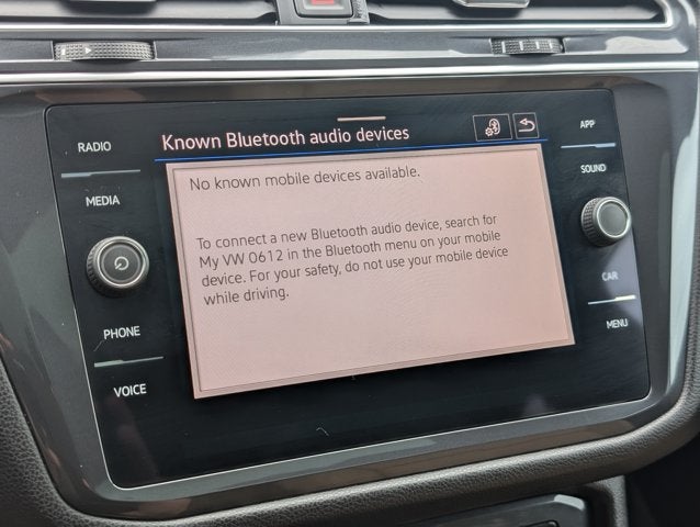 2024 Volkswagen Tiguan SE R-Line Black