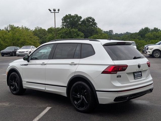 2024 Volkswagen Tiguan SE R-Line Black