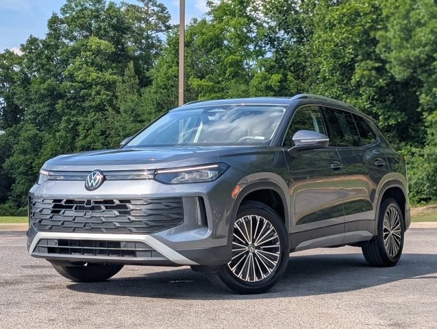 2025 Volkswagen Tiguan 2.0T S's photo