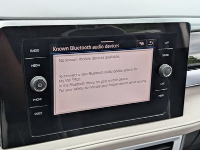 2025 Volkswagen Taos SE
