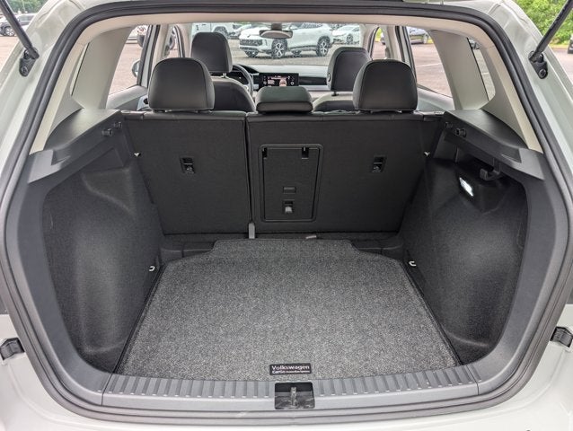2025 Volkswagen Taos SE