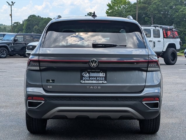 2025 Volkswagen Taos SE