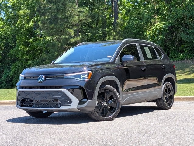 2025 Volkswagen Taos SE