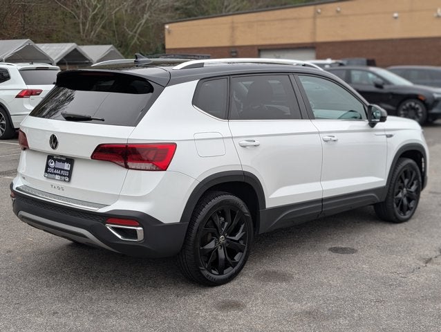 2024 Volkswagen Taos SE