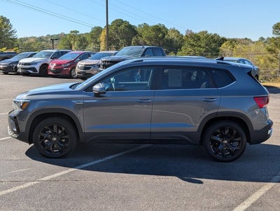 2024 Volkswagen Taos SE