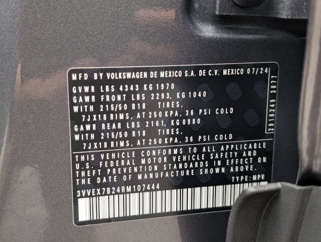 2024 Volkswagen Taos SE