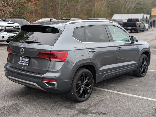 2024 Volkswagen Taos SE