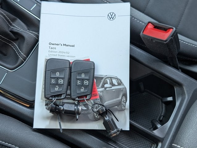 2024 Volkswagen Taos SE