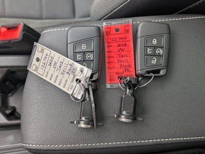 2024 Volkswagen Taos SE