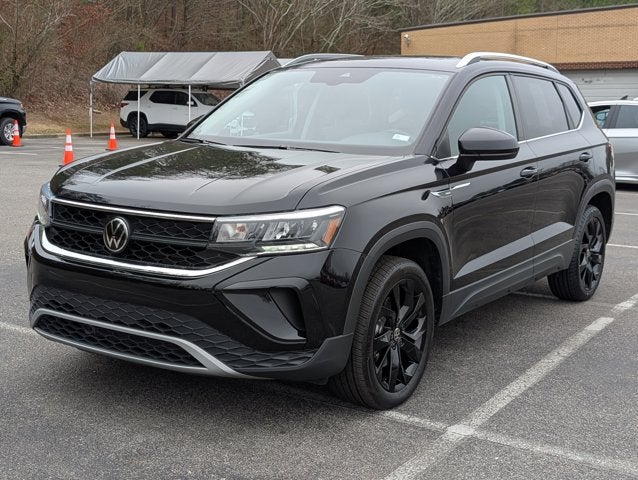 2024 Volkswagen Taos SE