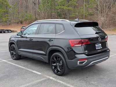 2024 Volkswagen Taos SE