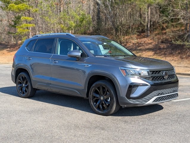 2024 Volkswagen Taos SE