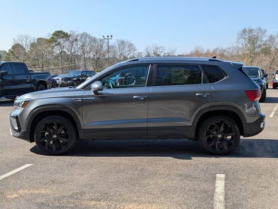 2024 Volkswagen Taos SE