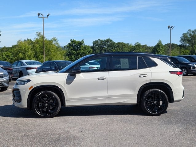 2025 Volkswagen Tiguan SE R-Line Black