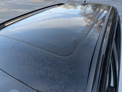 2024 Volkswagen Taos SE Black