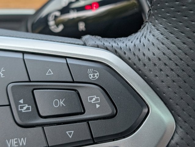 2025 Volkswagen Tiguan SEL R-Line