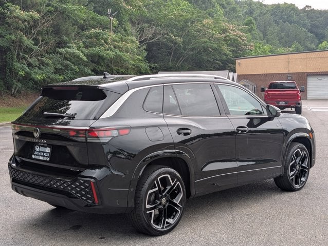 2025 Volkswagen Tiguan SEL R-Line