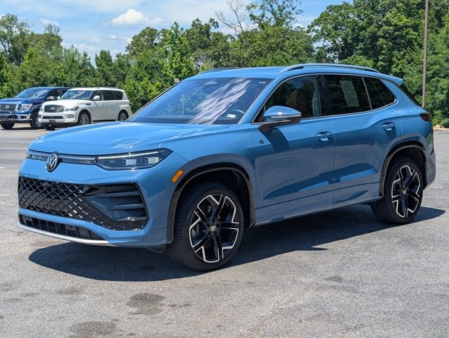 2025 Volkswagen Tiguan SEL R-Line