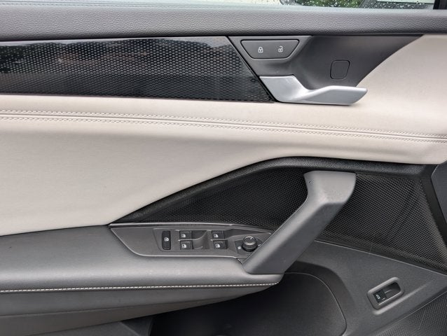 2025 Volkswagen Tiguan SE