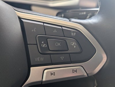 2025 Volkswagen Taos SE