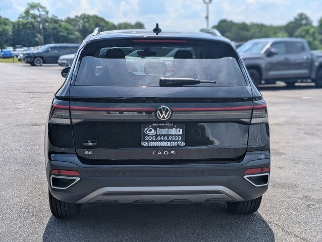 2025 Volkswagen Taos SE