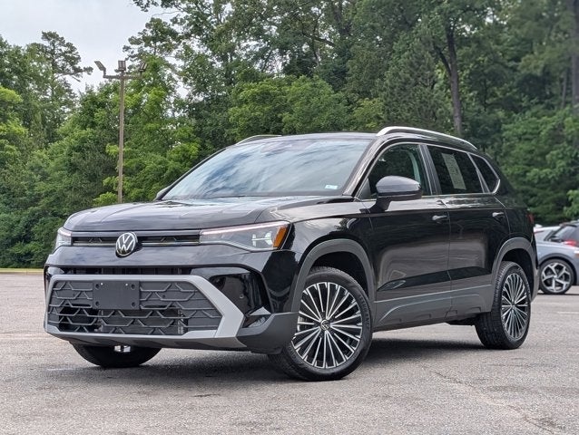 2025 Volkswagen Taos SE