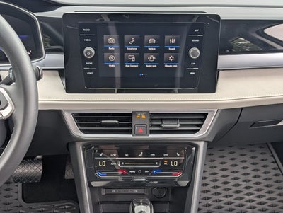 2025 Volkswagen Taos SE