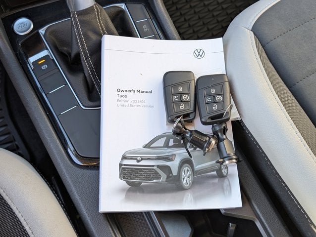 2025 Volkswagen Taos SE